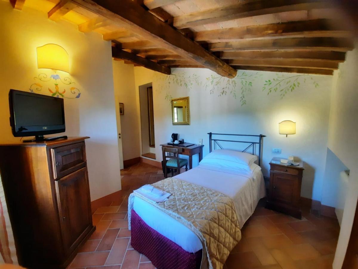 Villa Curina Resort Castelnuovo Berardenga Exterior foto